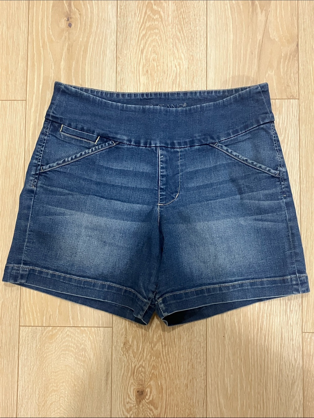 Jag Jeans Dark Indigo Stretch Denim Shorts